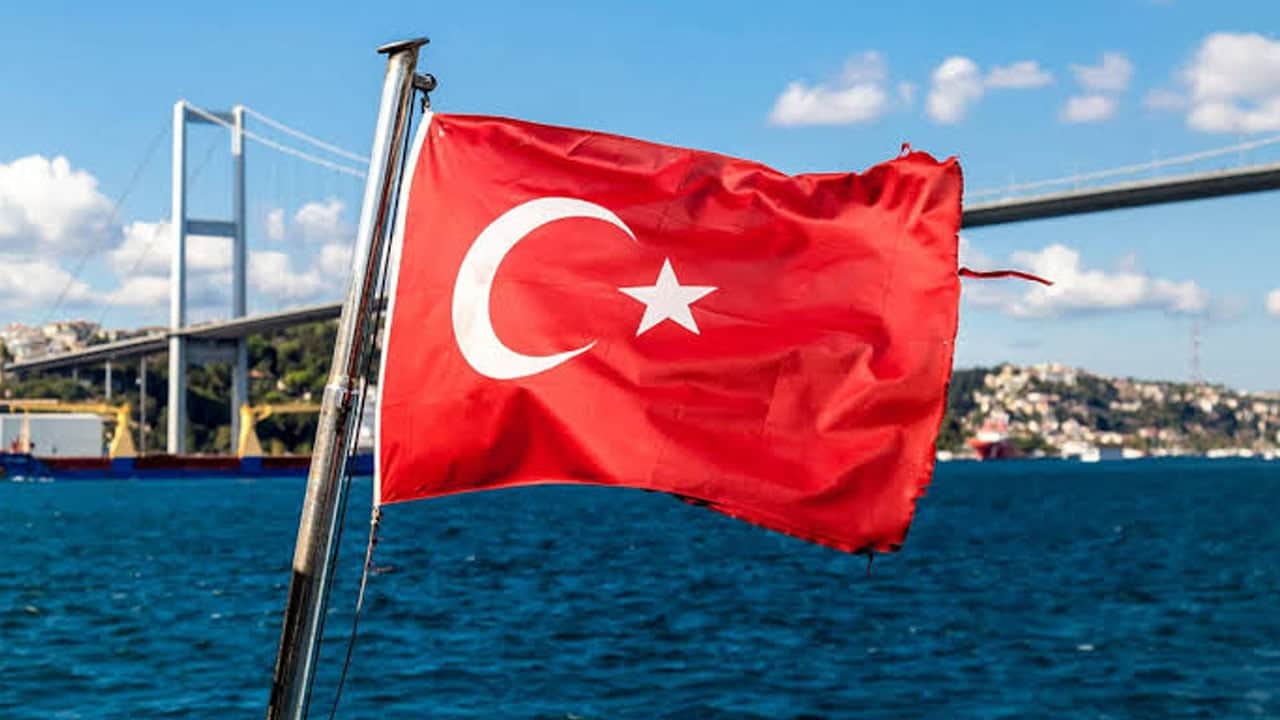 Türk dizileri ABD ile Hindistan'ı geride bıraktı: 8 ülkede görülmemiş reyting rekoru.... Türkiye duyurusu