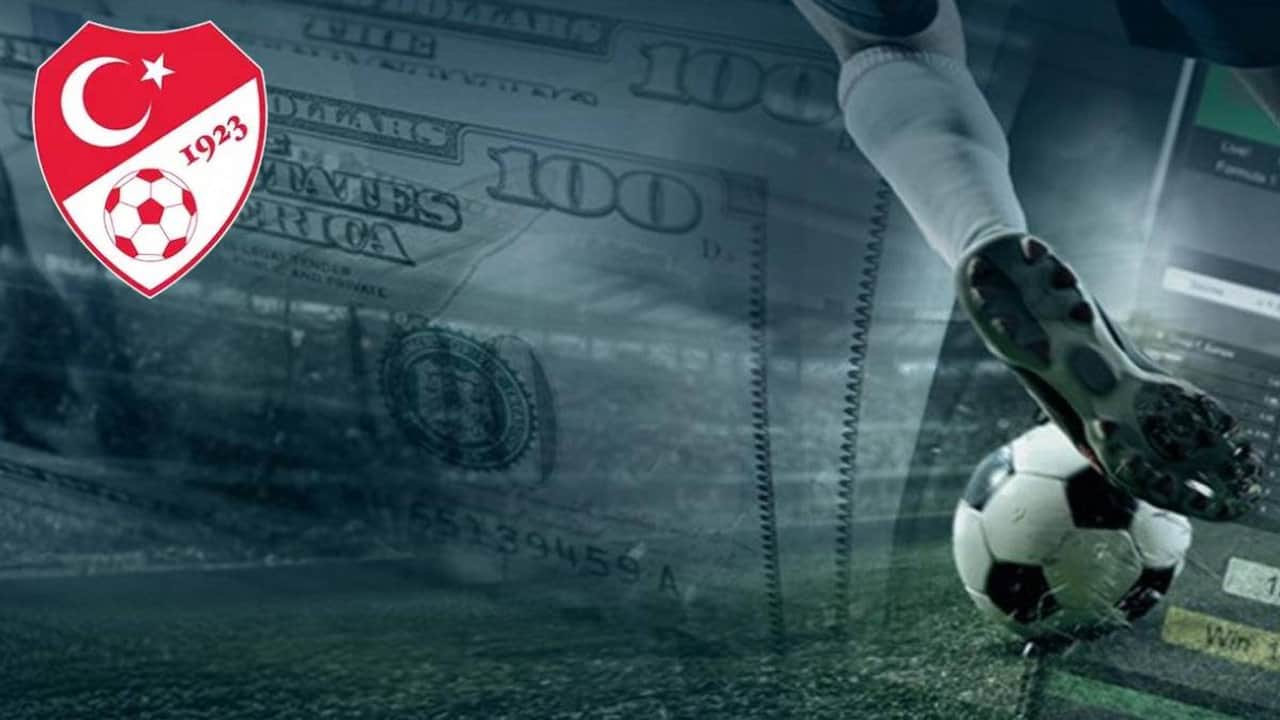 Foto - Türk futbolunda yer yerinden oynayacak! TFF Başkanı Hacıosmanoğlu’nun gizli yazışmaları dosyaya girdi: "Torpil listesi" ortaya çıktı