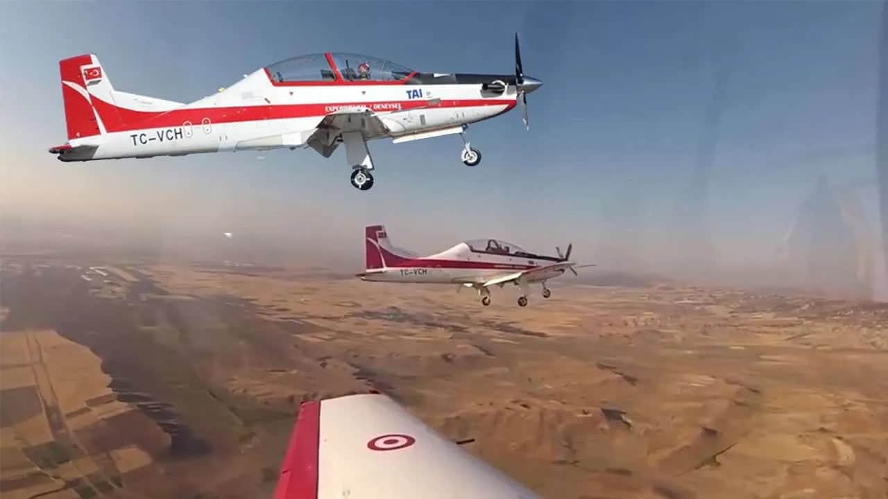 Foto - Türk havacılığında tarih yazıldı! HÜRKUŞ-II Türkiye’de bir ilki başararak zirveye yerleşti