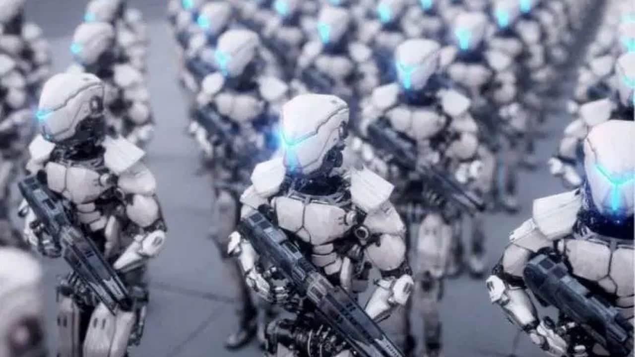 Foto - Türk İHA'ları çılgına çeviriyordu: Robot ordusunu sahaya sürüyorlar