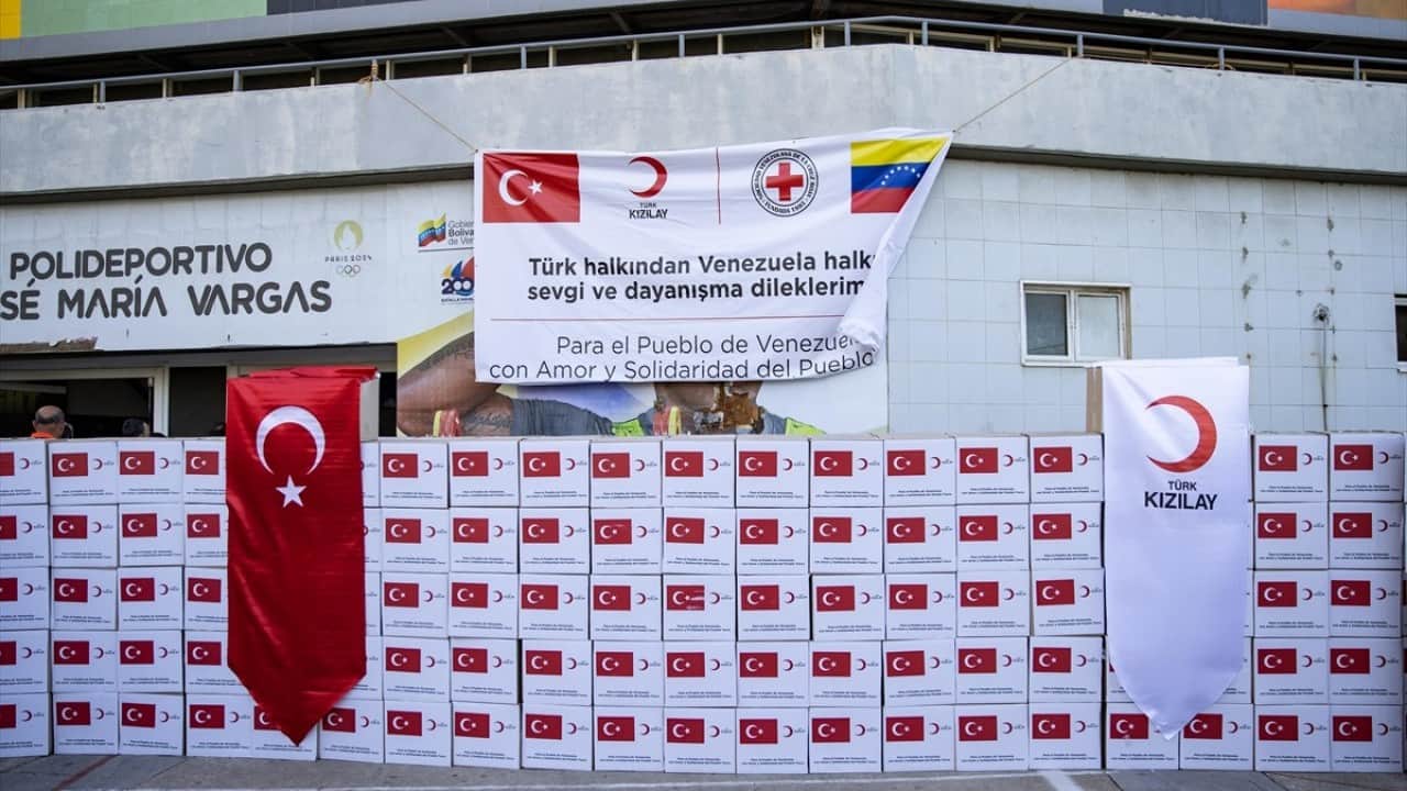 Foto - Türk Kızılay’dan insani yardım Venezuela’da depremzedelere 100 hijyen seti