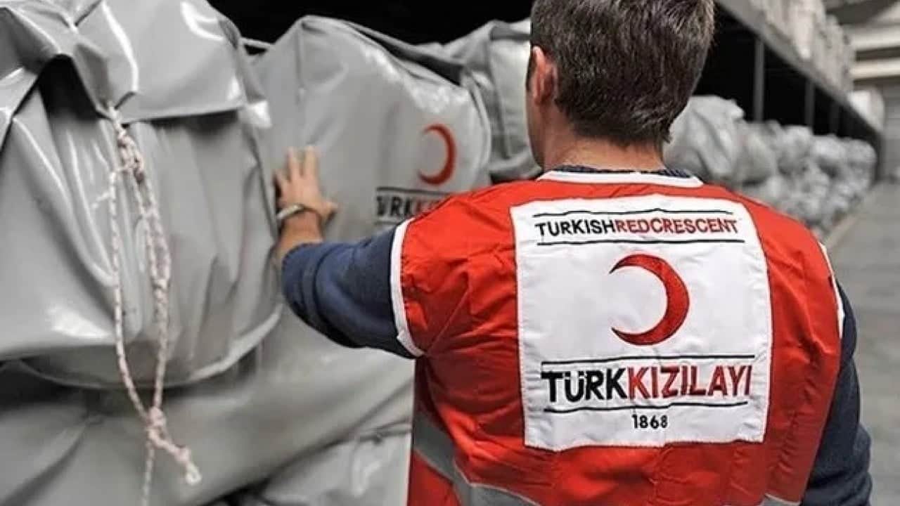Türk Kızılay’dan insani yardım Venezuela’da depremzedelere 100 hijyen seti