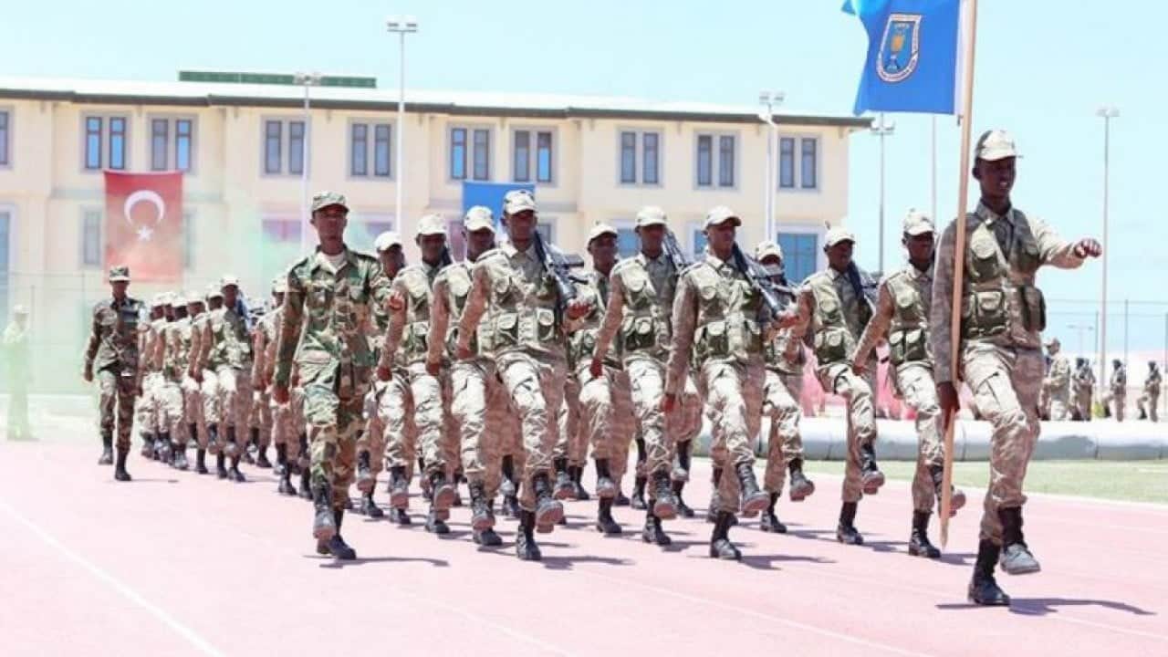 Foto - Türk savaş uçakları Somali'de tozu dumana kattı: Diplomatlar çıkan gürültüyle uykularından uyandı