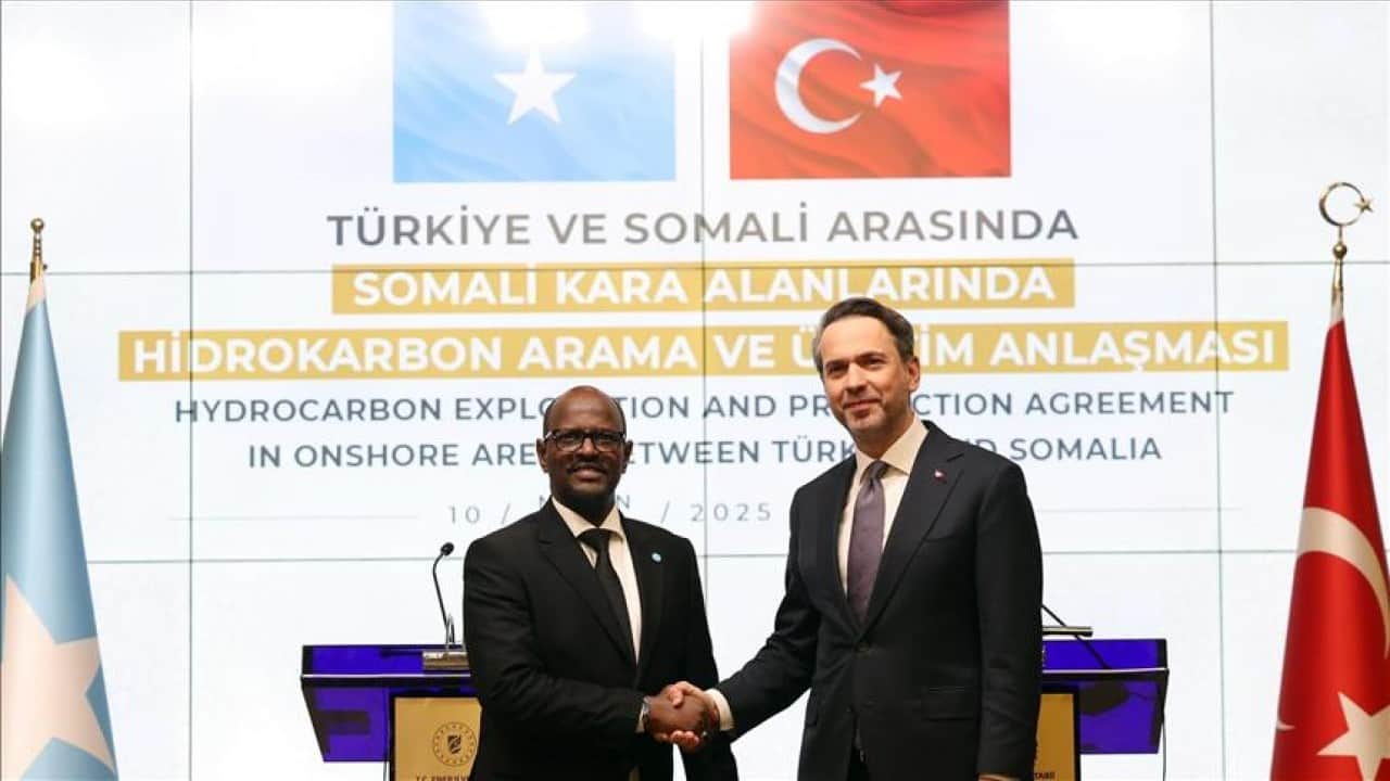Foto - Türkiye 30 milyar varillik petrol için operasyona başlıyor: Donanma teyakkuza geçti