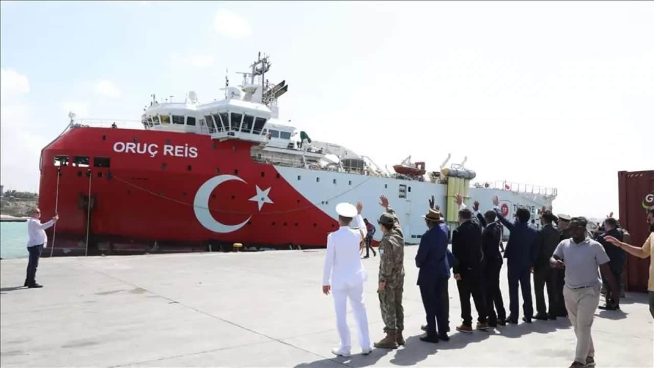 Foto - Türkiye 30 milyar varillik petrol için operasyona başlıyor: Donanma teyakkuza geçti