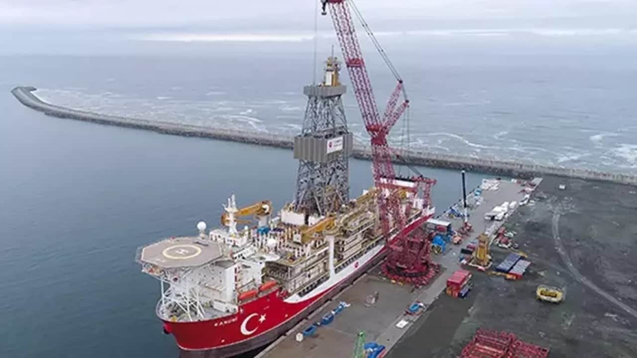 Foto - Türkiye doğalgaz fışkıran saha için İtalyanlarla anlaştı