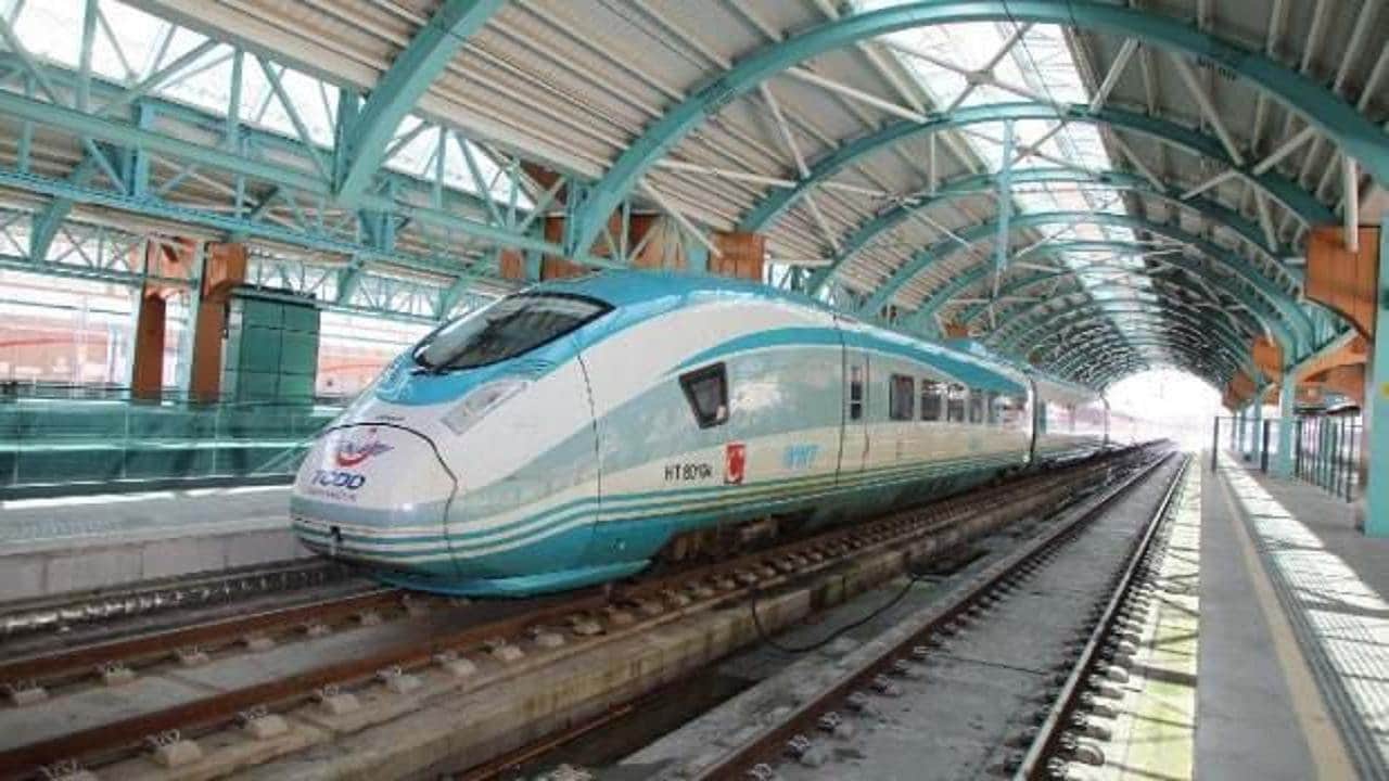 Foto - Türkiye hızlı tren ağında dünyayı zangır zangır salladı! Finlandiya, İtalya ve ABD’yi geride bırakarak zirveye adımızı yazdırdık