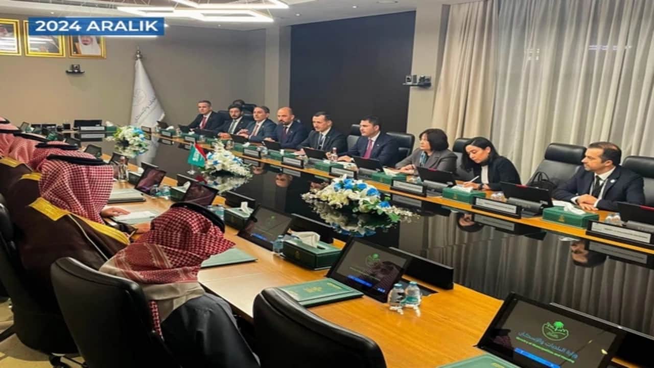 Foto - Türkiye ile Suudi Arabistan arasında dev anlaşma! "Hayat Mekke" için imzalar atıldı