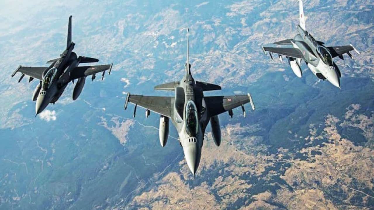 Foto - Türkiye planı acil olarak değiştirdi: Türk savaş uçakları havalandı, şoka girdiler