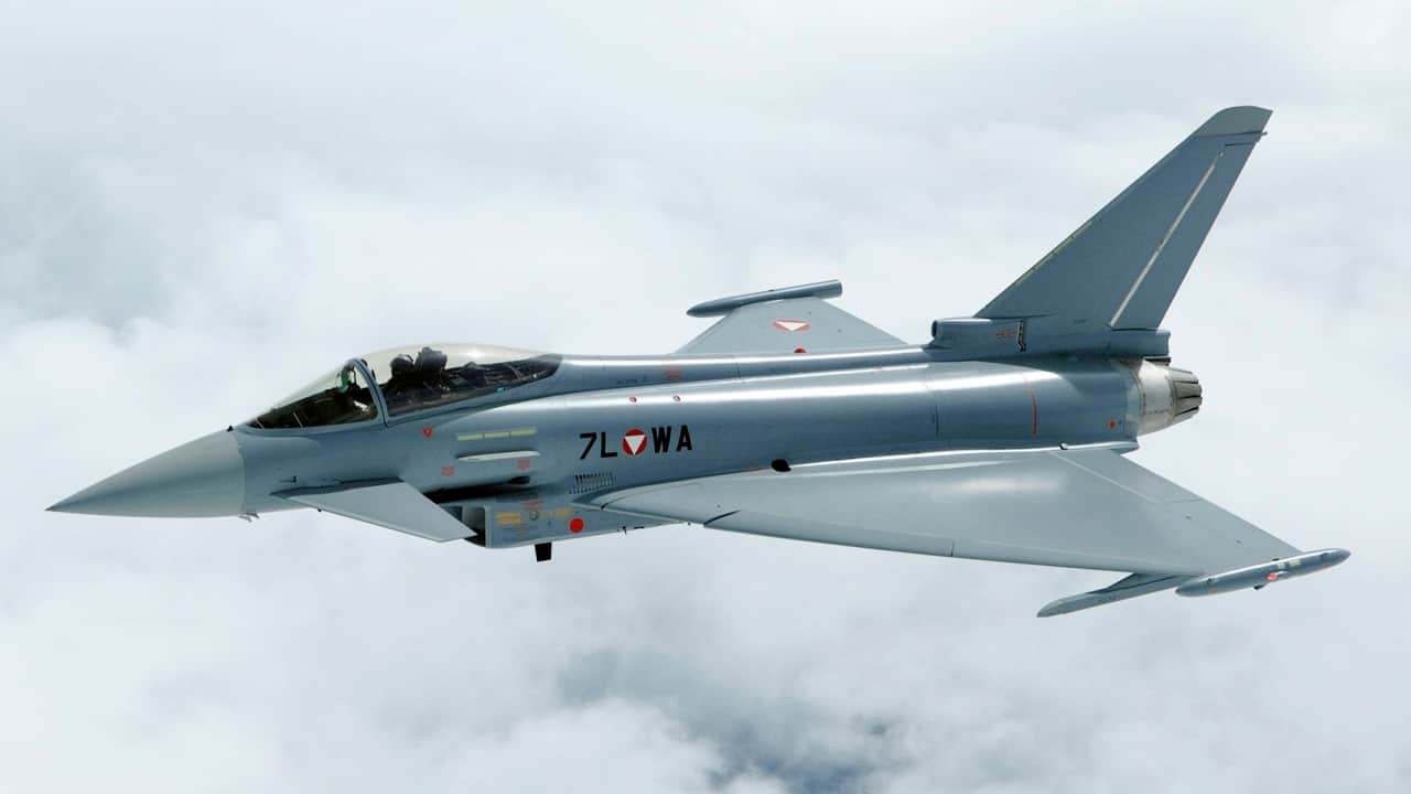 Foto - Türkiye tam 20 adet alacaktı! Eurofighter’lar kopyalandı mı? Kodlarını bile taklit etmişler