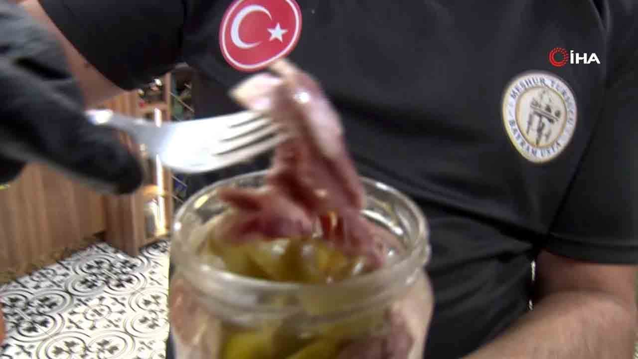 Foto - Türkiye'de bir ilk: Pastırmanın da turşusunu yaptılar!