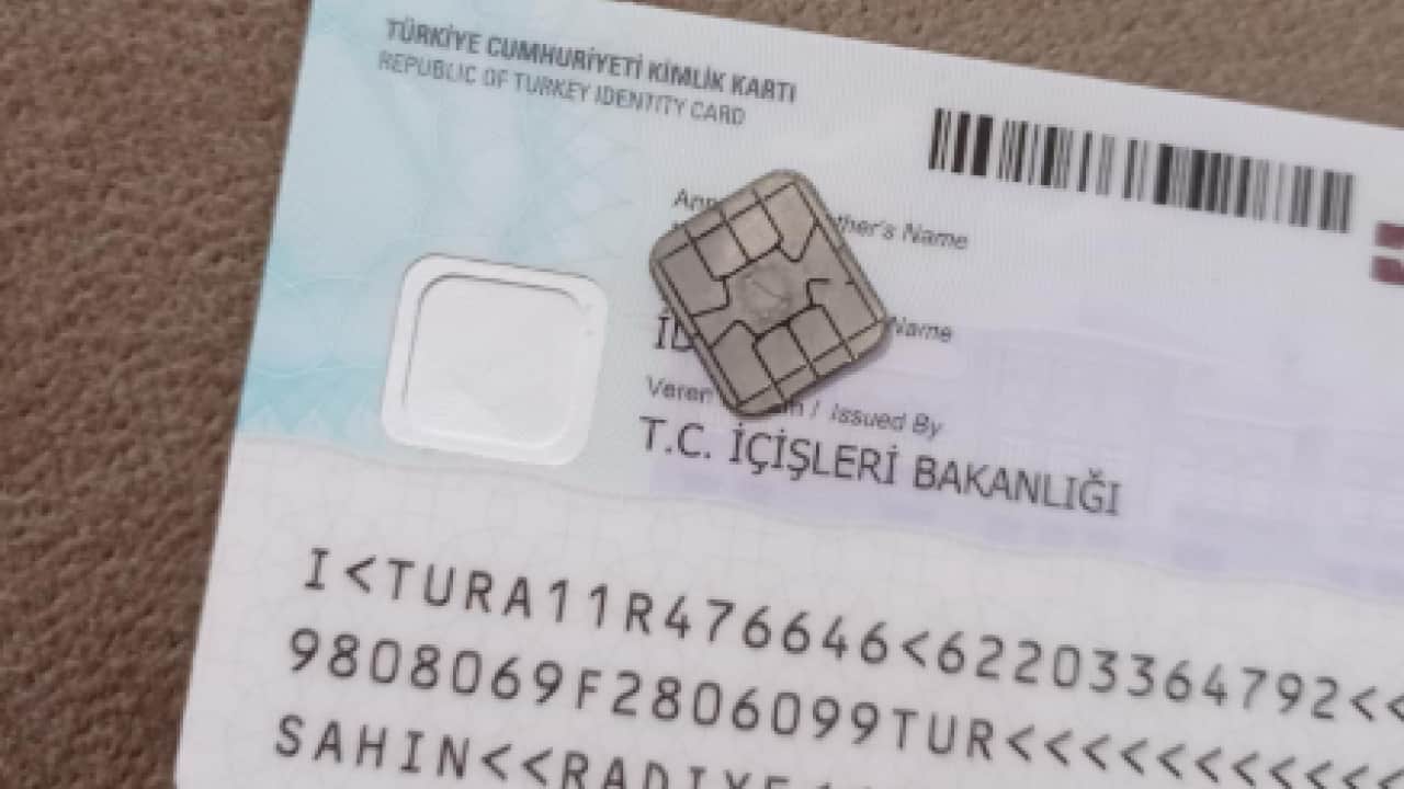 Foto - Türkiye’de dışa bağımlılığa son! Kimliklerde yerli çip dönemi