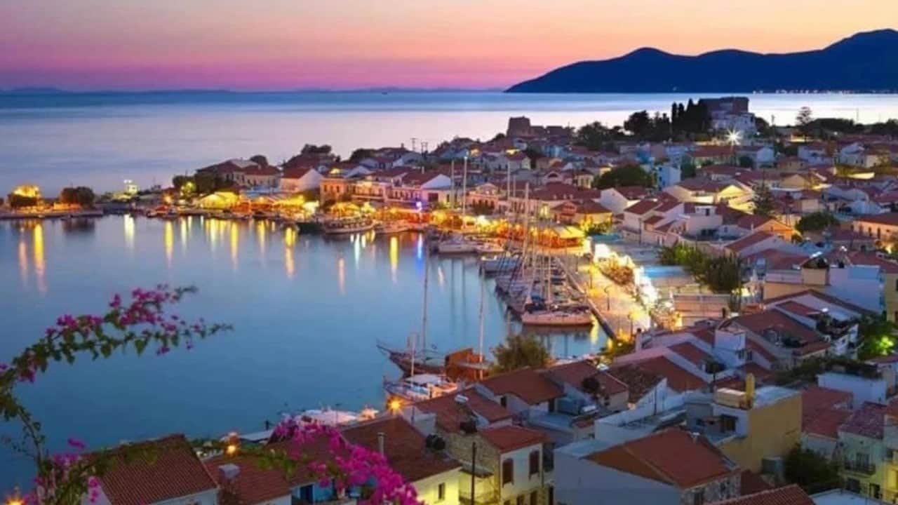 Foto - Türkiye’de kazan Yunan adalarında ye! Lozan'da verdik şimdi tatile gidiyoruz