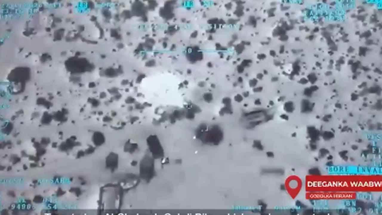 Foto - Türkiye'den aldıkları TB2 SİHA'larla operasyona başladılar: Ortalık yangın yerine döndü