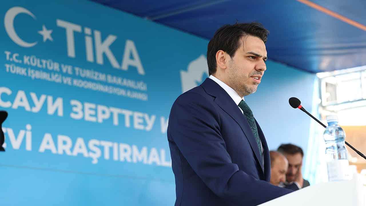 Foto - Türkiye'den Kazakistan'a anlamlı eser