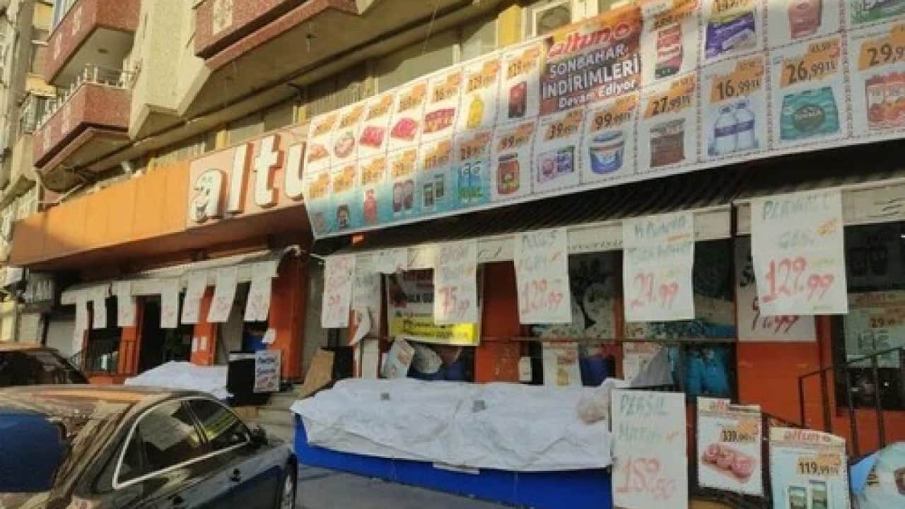 Foto - Türkiye'nin 88 yıllık gıda devi satıldı: Yeni sahibi ünlü marketler zinciri oldu