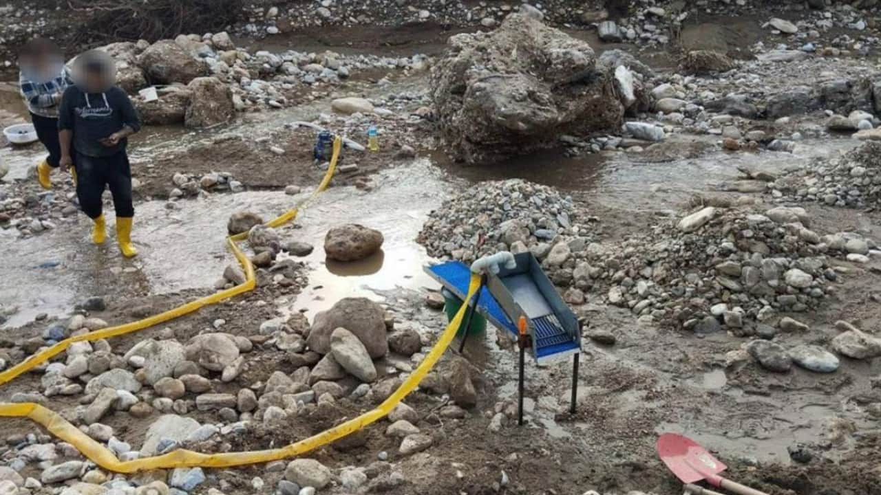 Foto - Türkiye’nin altın akan dereleri! Kumun altında servet yatıyor