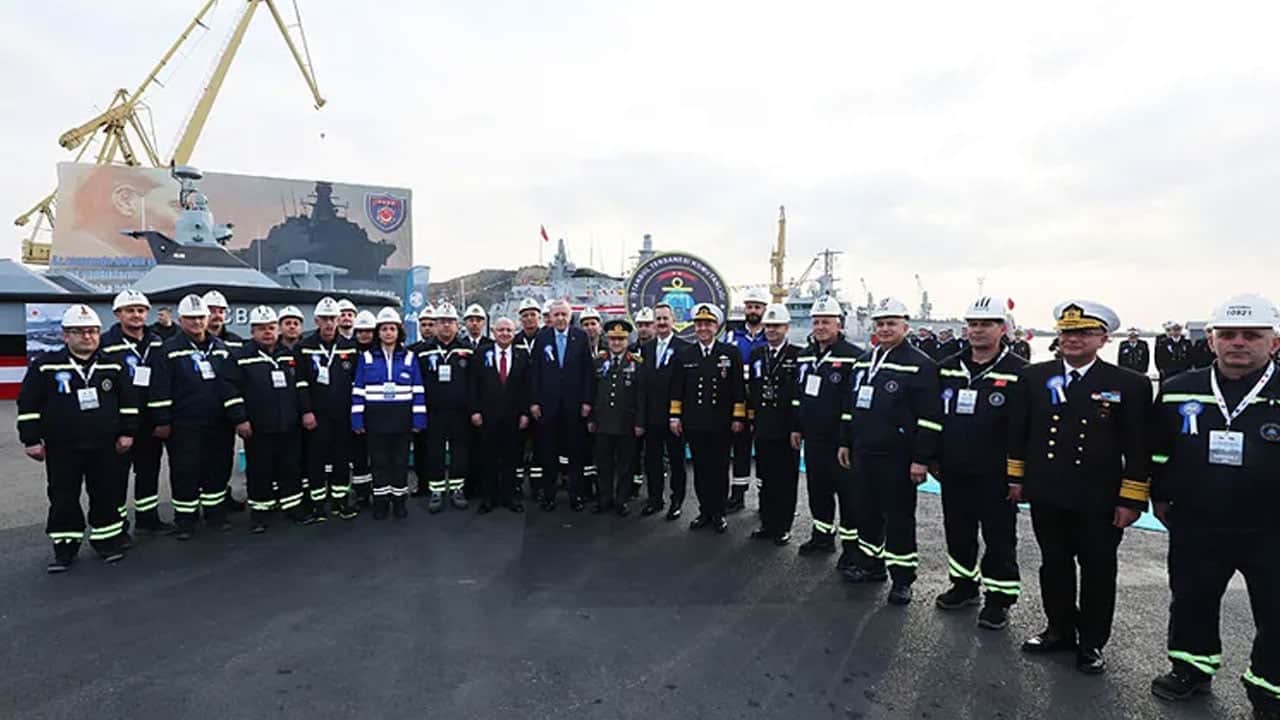 Foto - Türkiye’nin ‘baş düşmanı’ karalar bağlamaya başladı! ‘Erdoğan’ın donanması güçleniyor’