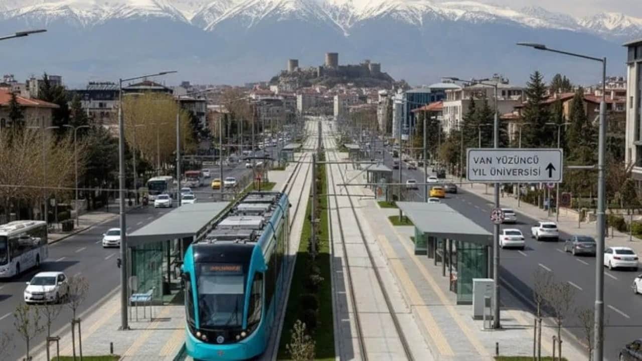 Foto - Türkiye’nin doğusunda atılım: Terör bitiyor demiryolu geliyor