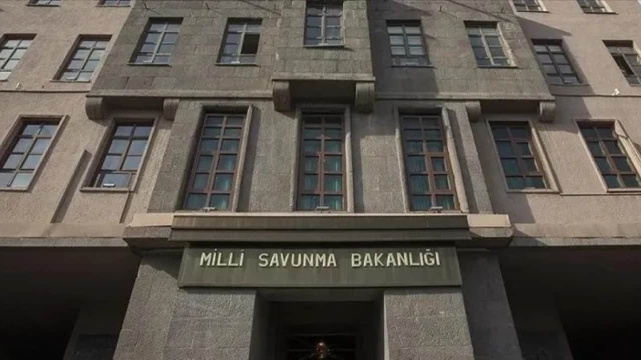 Foto - Türkiye'nin düşürdüğü İHA ile ilgili beklenmedik gelişme! Bakan az önce açıkladı