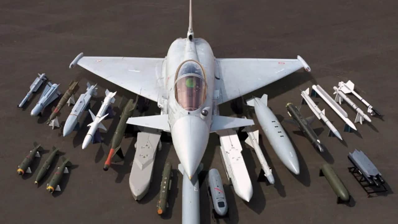 Foto - Türkiye'nin Eurofighter hamlesi sonrası Fransa'nın kapısını çaldılar! Paraları yok ama savaş uçağı istiyorlar