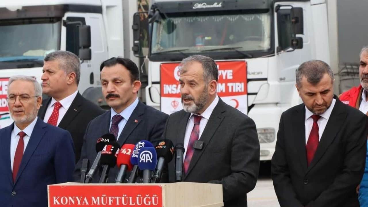 Foto - Türkiye'nin Gazze desteği sürüyor: Konya'dan 15 tırlık insani yardım