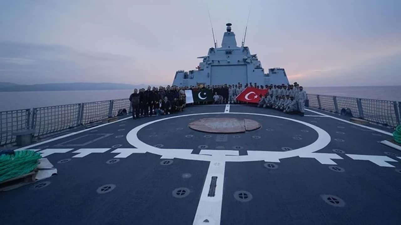 Foto - Türkiye'nin gemi projesi için akılalmaz sözler ortaya çıktı: Yan gider, bu geminin kıçı arkada batık olur