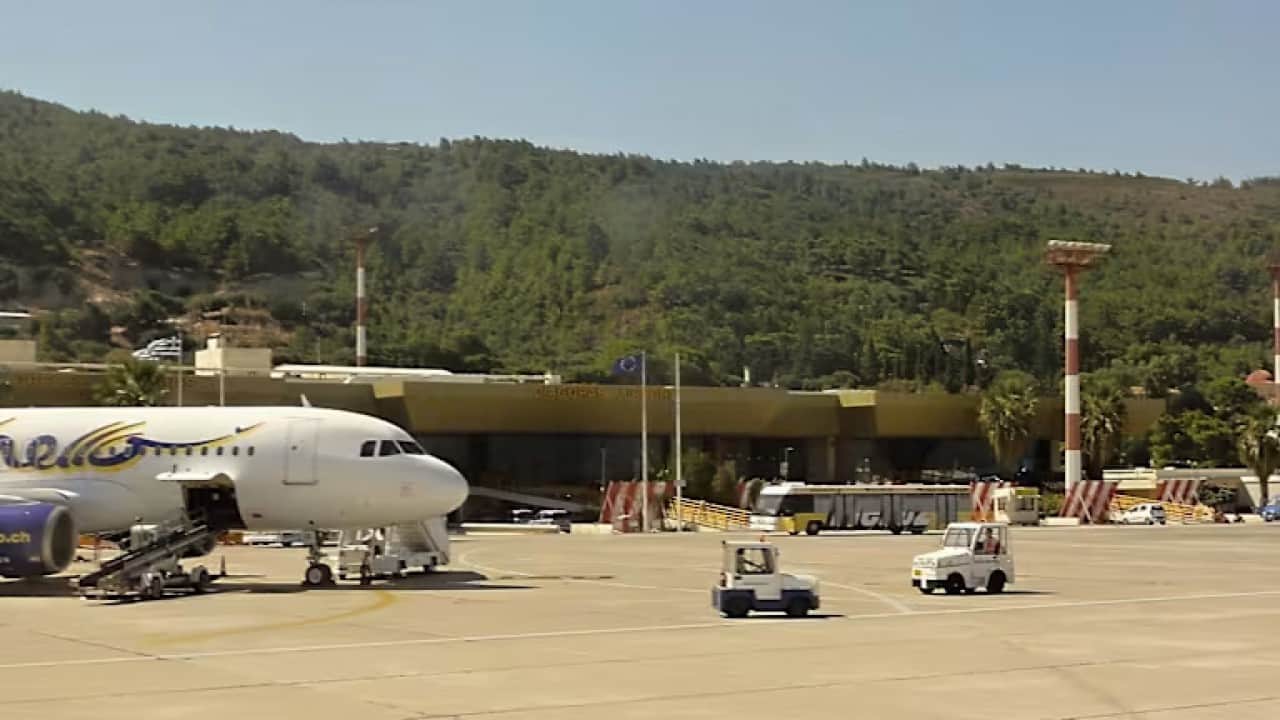 Foto - Türkiye’nin havadaki üstünlüğü Yunan’ı korkuttu Rodos’u İHA üssü yapacak