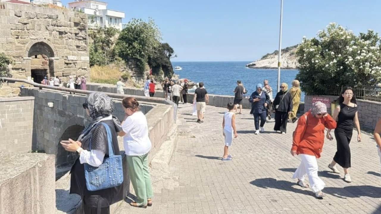 Foto - Türkiye’nin o ilçesi turist rekoru kırdı! 1 milyon kişi akın akın geldi
