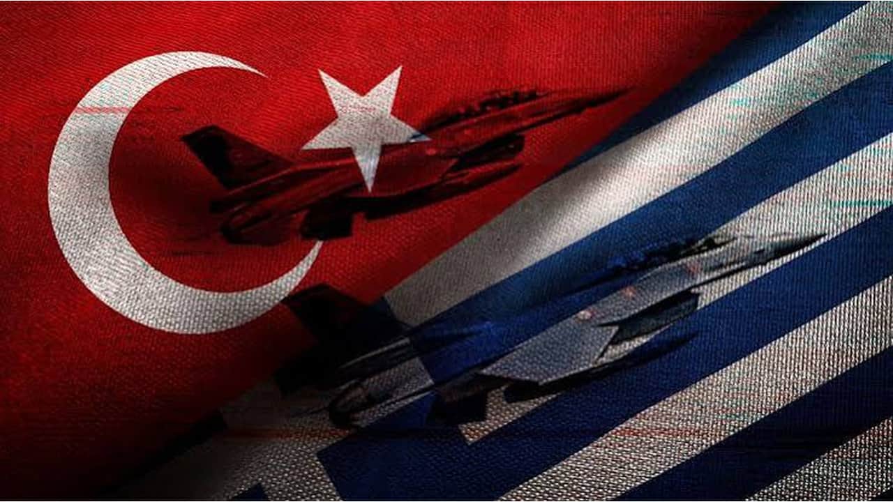 Foto - Türkiye’nin son hamlesinin ardından Yunanistan’ın resmen etekleri tutuştu! 2 bin komandomuz bölgeye çıkarma yaptı