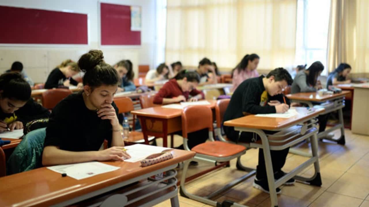 Foto - Türkiye’nin tüm illerine yazı gönderildi! Ortaokul ve liselerde yeni dönem başlıyor