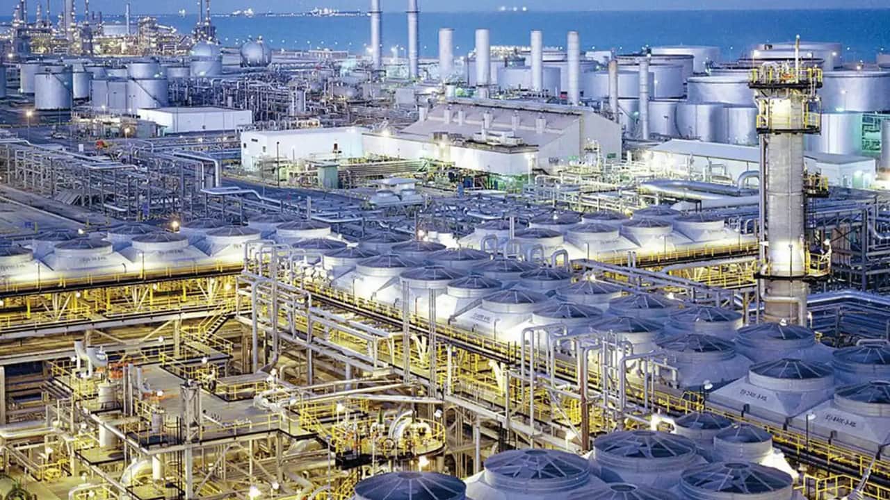 Foto - Türkiye’nin ünlü akaryakıt firması için harekete geçmişlerdi! Saudi Aramco’dan dev plan: 100 milyar doları aşabilir