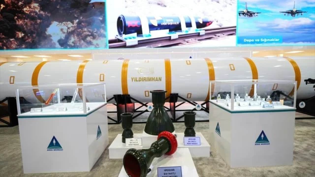 Foto - Türkiye'nin yeni silahı uykularını kaçırdı: Biz bir şey yapmadıkça Türk tehdidi ortadan kalkmayacak