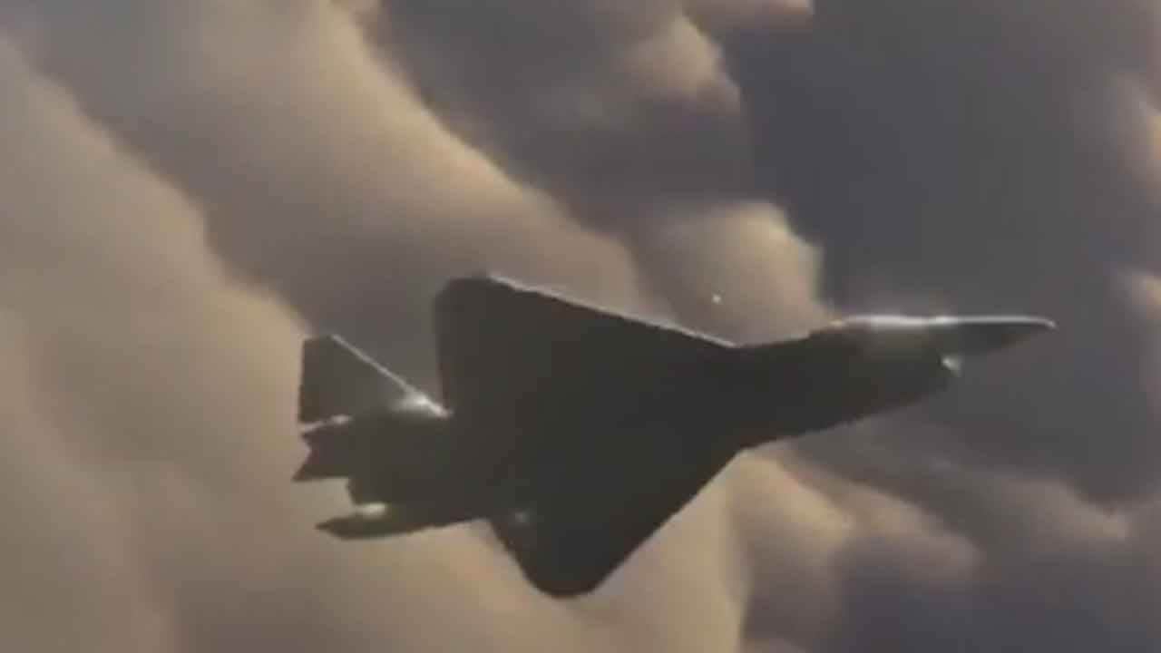 Foto - Türkiye'ye ciddi rakip: F-35'leri bitirecek gizli silahı devreye soktular
