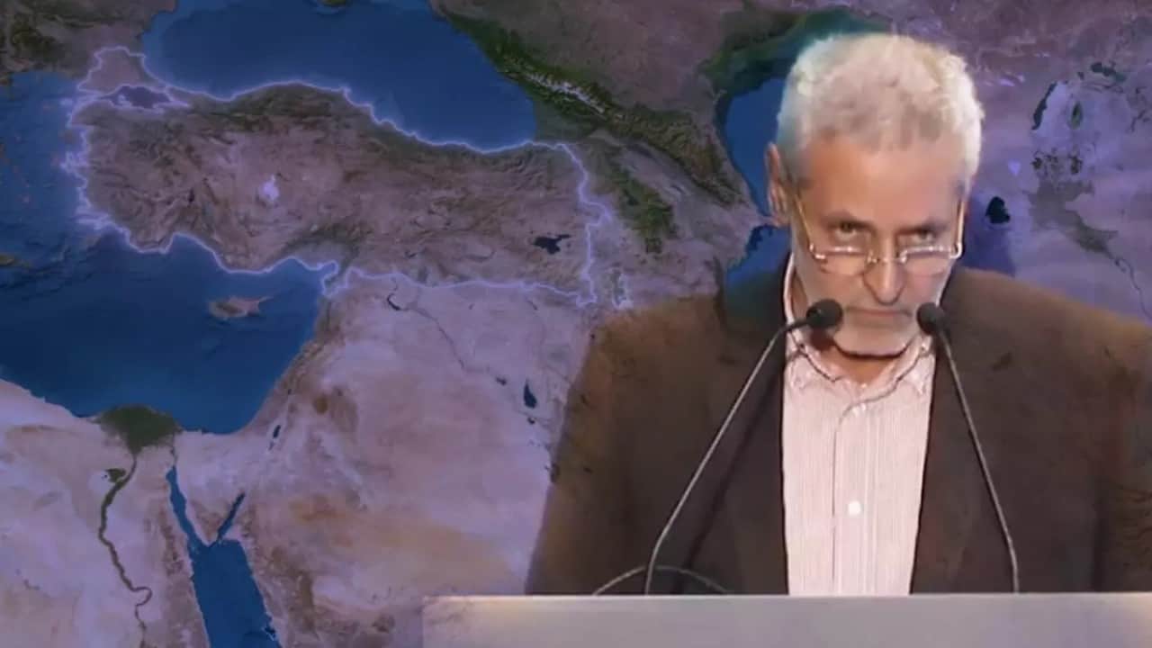 Foto - Türkiye'ye düşmanlık eden ülkede profesör kazan kaldırdı: Ankara ile yakınlaşmamız lazım