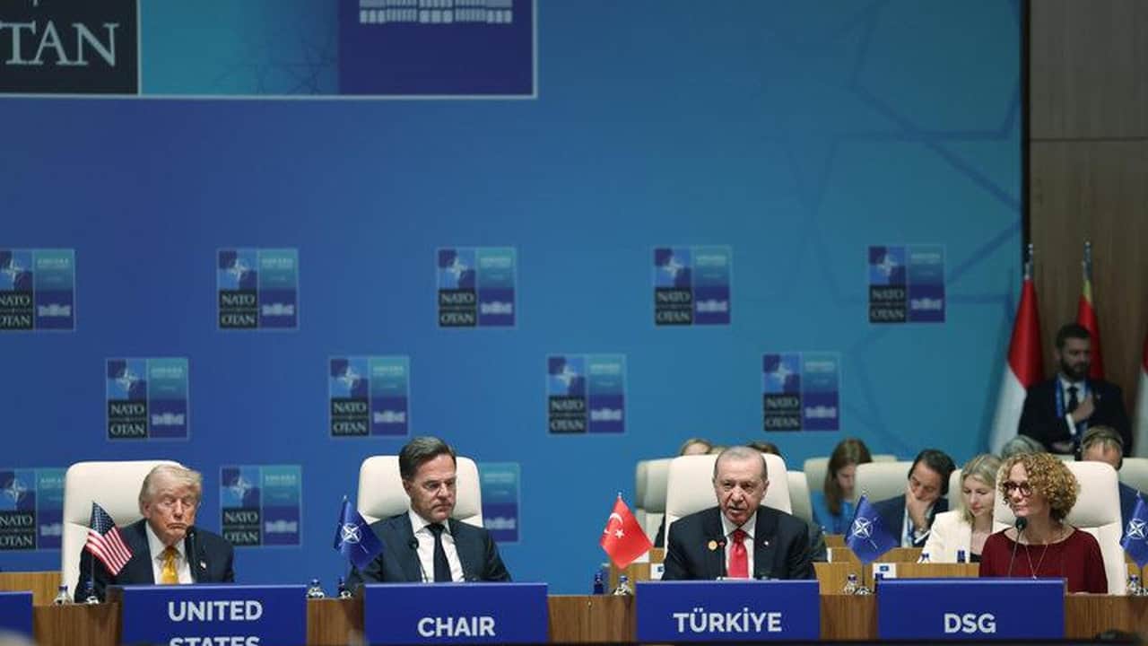 Foto - Türkiye’ye kafa tutan ülke, sonunda teslimiyeti itiraf etti: "Batı bile artık Ankara’ya yalvarıyor"