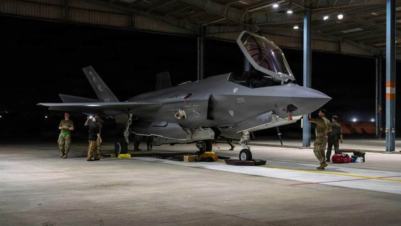 Foto - Türkiye’ye özellikle dikkat çekildi! ABD basını dumura uğradı: S-400’lere rağmen ilk F-35’ler yola çıktı