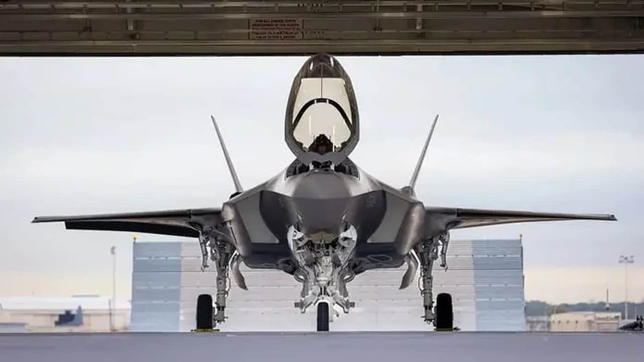 Foto - Türkiye’ye özellikle dikkat çekildi! ABD basını dumura uğradı: S-400’lere rağmen ilk F-35’ler yola çıktı