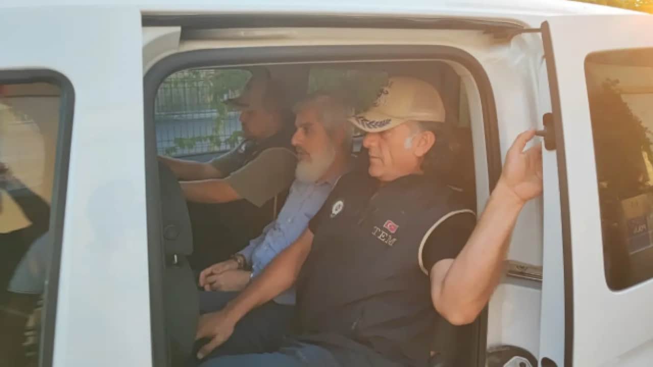 Foto - 'Türkiye'yi İslam'a ihanet etmekle' suçlayan Kuytul'un 'İran' yorumları yeniden gündemde