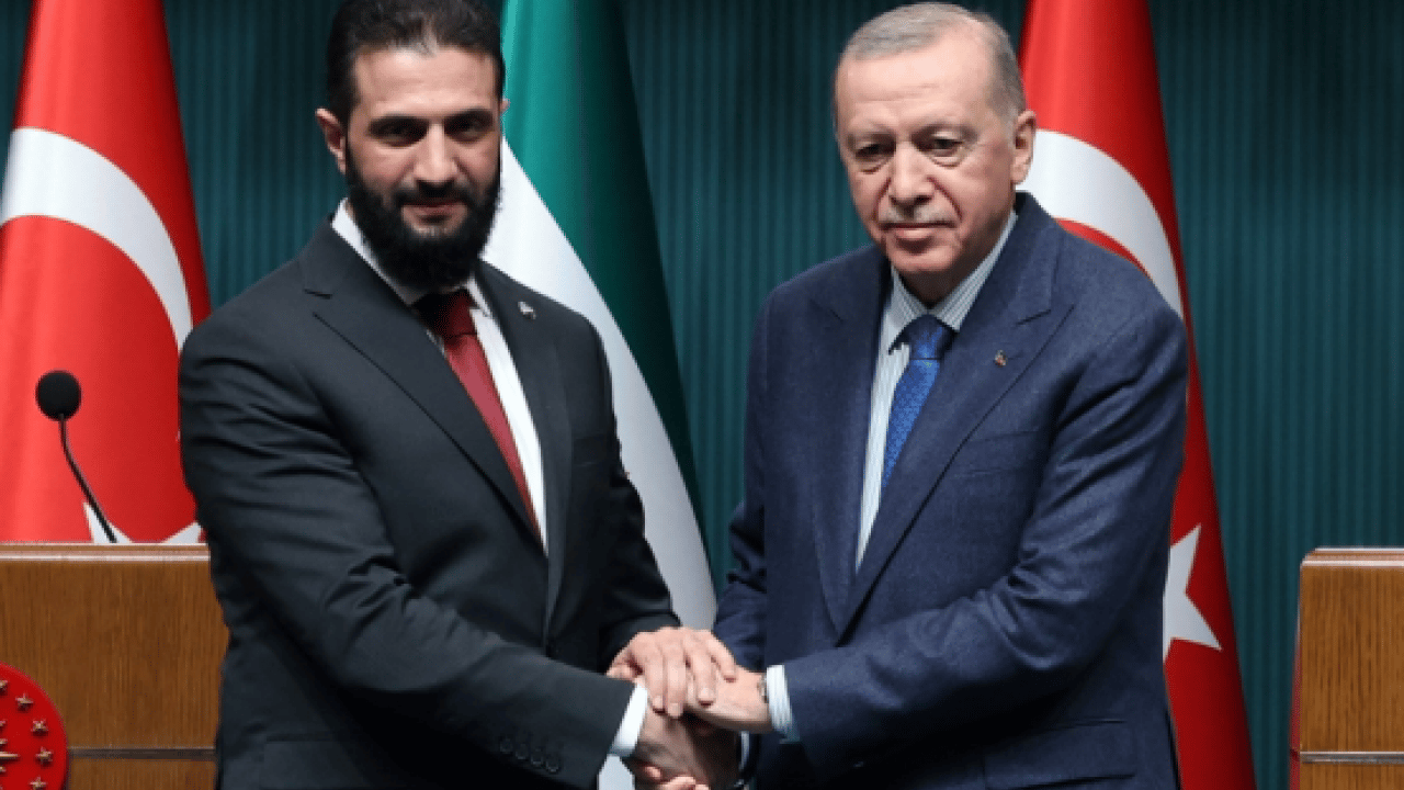 Foto - 'Türkiye'yi İslam'a ihanet etmekle' suçlayan Kuytul'un 'İran' yorumları yeniden gündemde