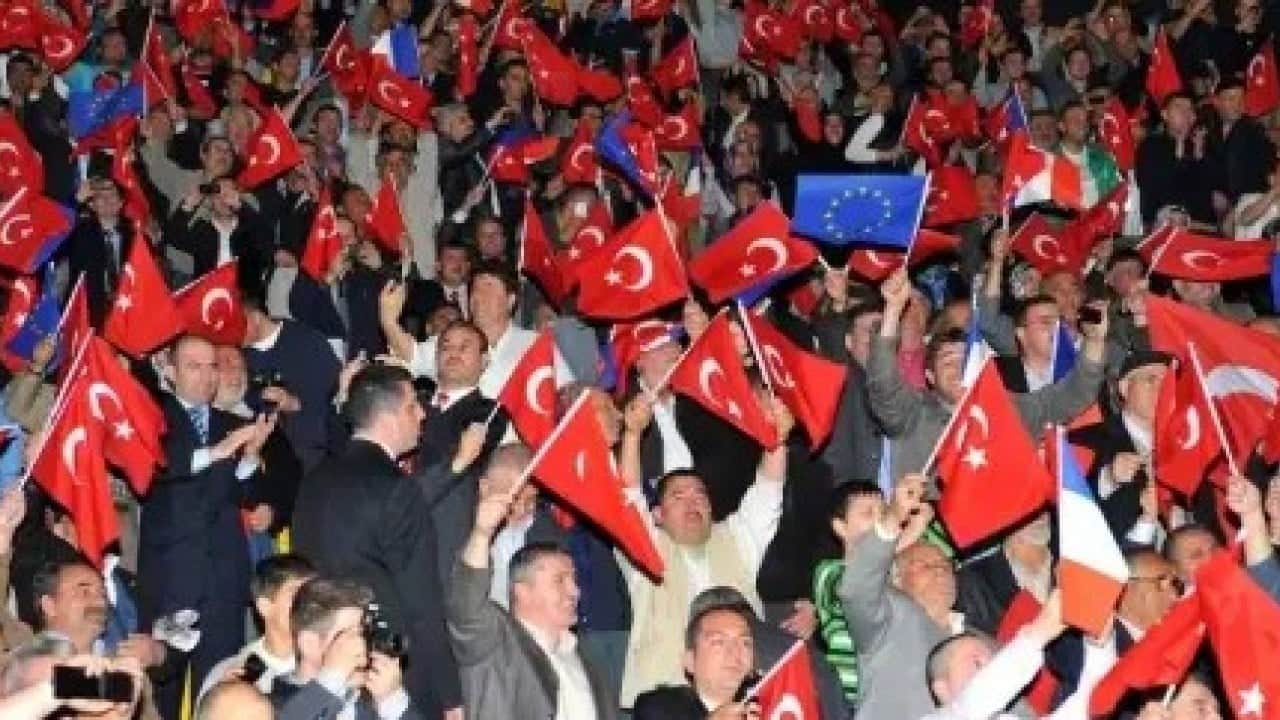 Foto - Türklerin dost saydığı ülkeler belli oldu: Üçüncü sıradaki ülke 'ne alaka' dedirtti