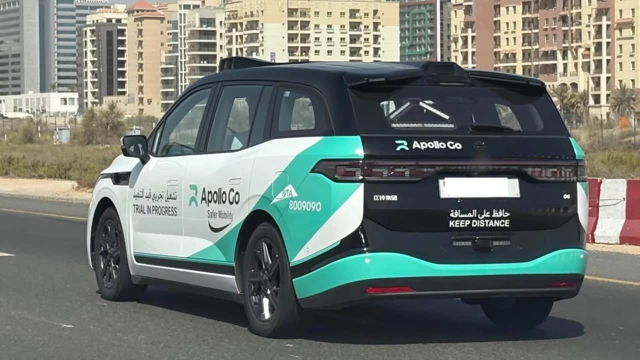 Foto - Uber ve Baidu’nun sürücüsüz taksileri Dubai yollarına çıktı