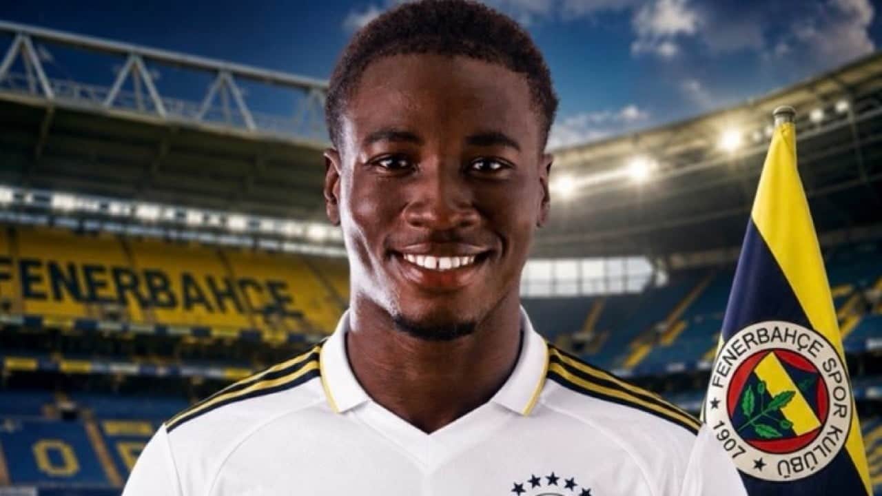 Foto - Uçak kalktı geliyor! Şampiyonlar Ligi'ne giden Fenerbahçe'den ilk transfer bombası