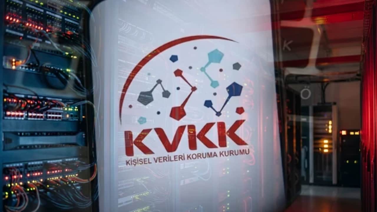 Foto - Uçakta internet açanlar dikkat! Cezası 90 bin TL