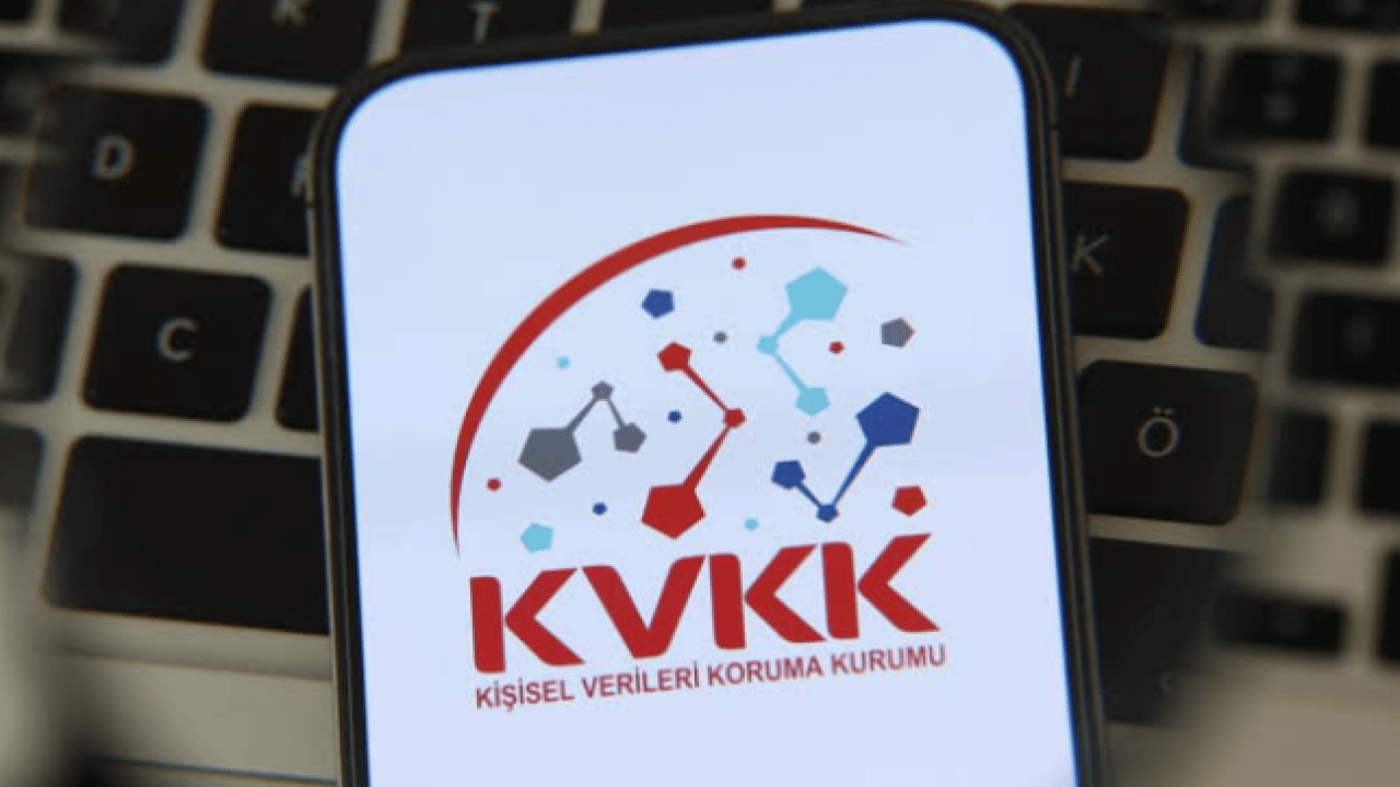 Foto - Uçakta internet açanlar dikkat! Cezası 90 bin TL