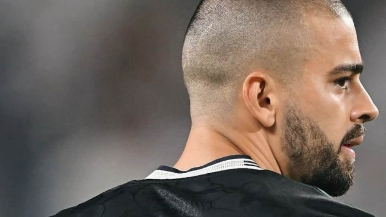 UEFA listesine bildirilmeyecek ama... Son gün Zhegrova: Öyle yada böyle teklif masada...