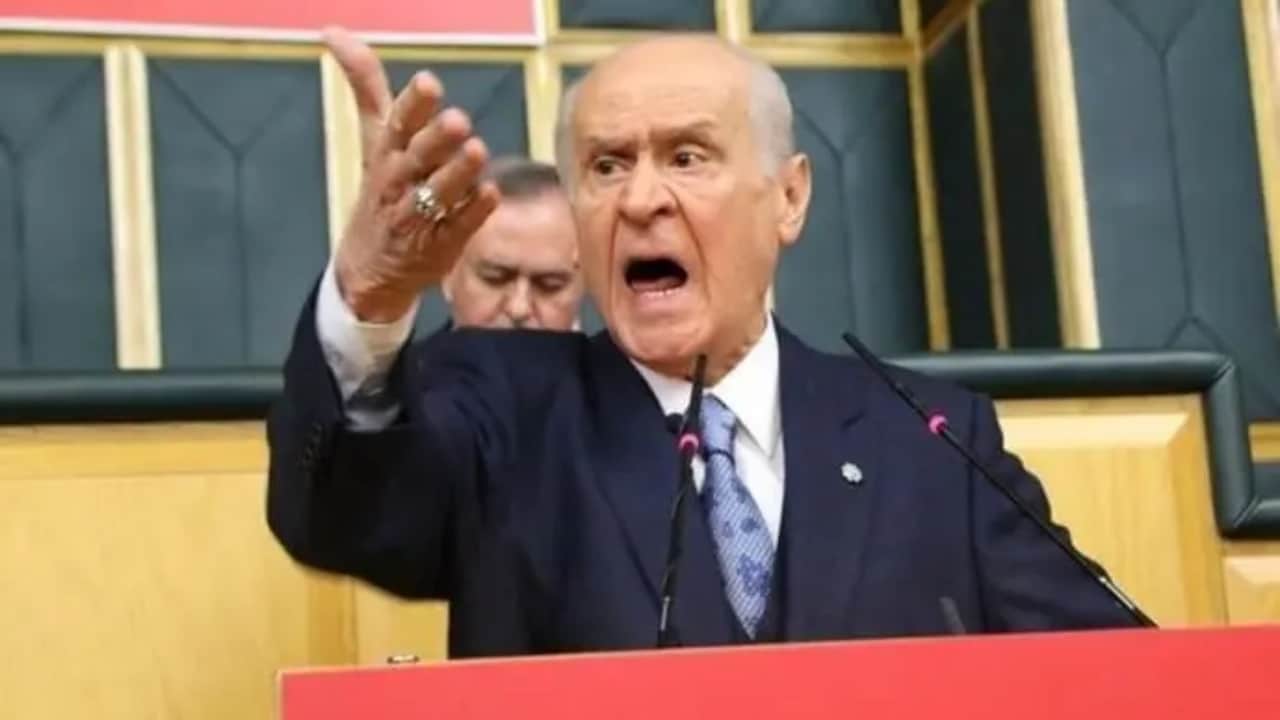 Foto - Ülkemize gelip hava atmışlardı! Barzani’nin uzun namlulu peşmergeleri, Bahçeli’yi çılgına çevirdi: Tek kelimeyle rezalet