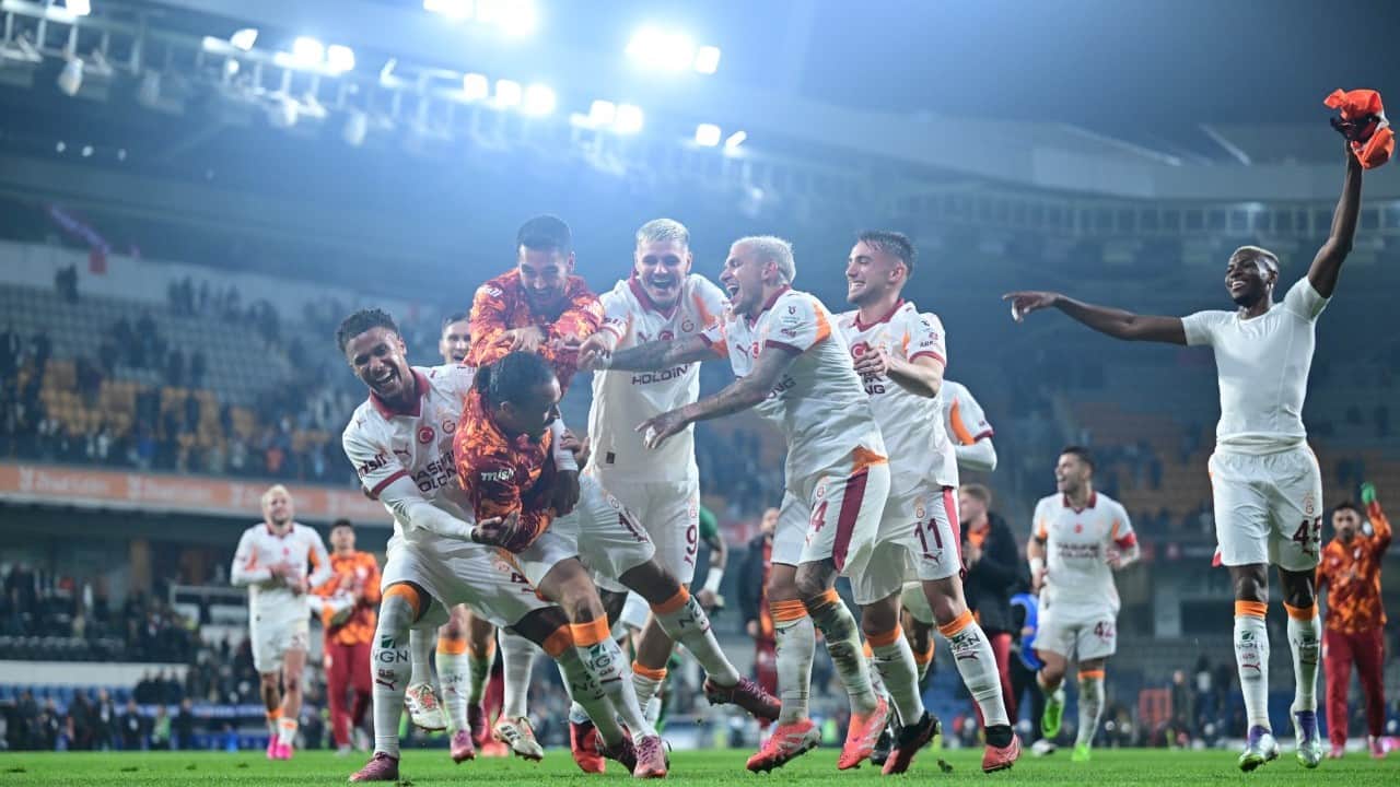 Foto - Ümit Özat’tan olay çıkış: Artık kimse idmanda kaytaramaz… Bu sözler Fenerbahçelileri kızdıracak…