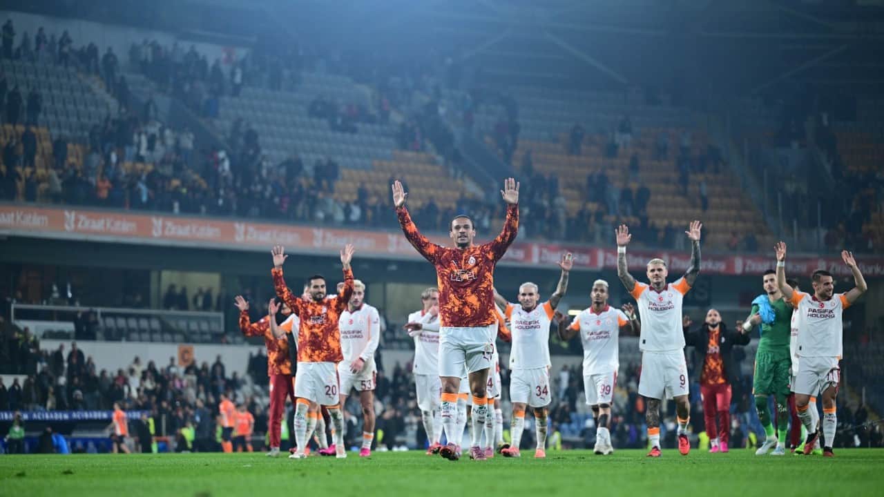 Foto - Ümit Özat’tan olay çıkış: Artık kimse idmanda kaytaramaz… Bu sözler Fenerbahçelileri kızdıracak…
