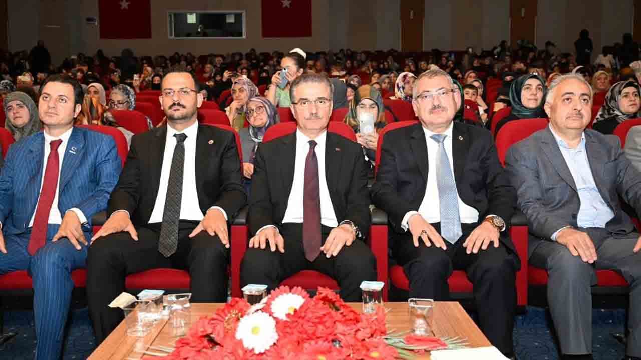 Foto - Ümmet sizlerle gurur duyuyor: 75 hafız hayaline kavuştu